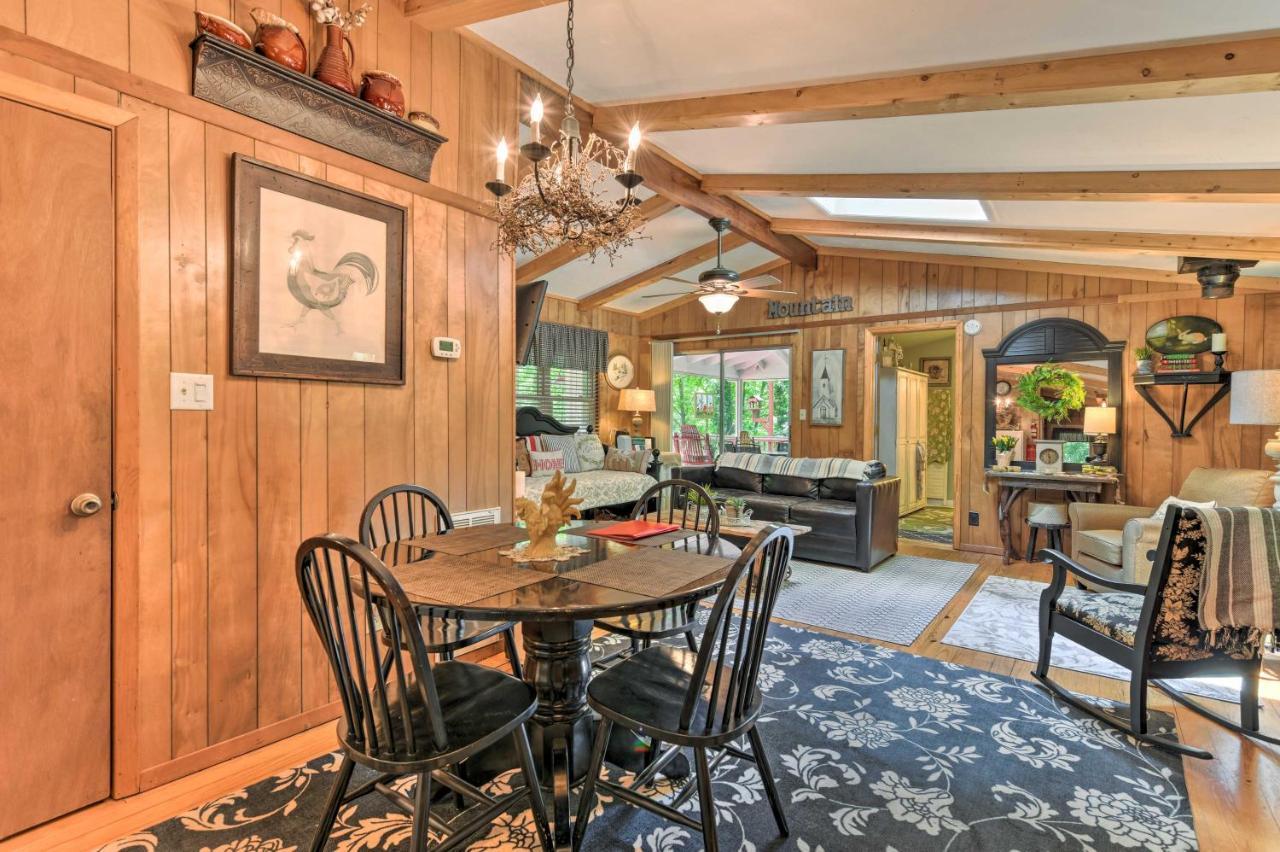 Tranquil Creekside Cottage With Deck And Lanai Franklin Eksteriør billede