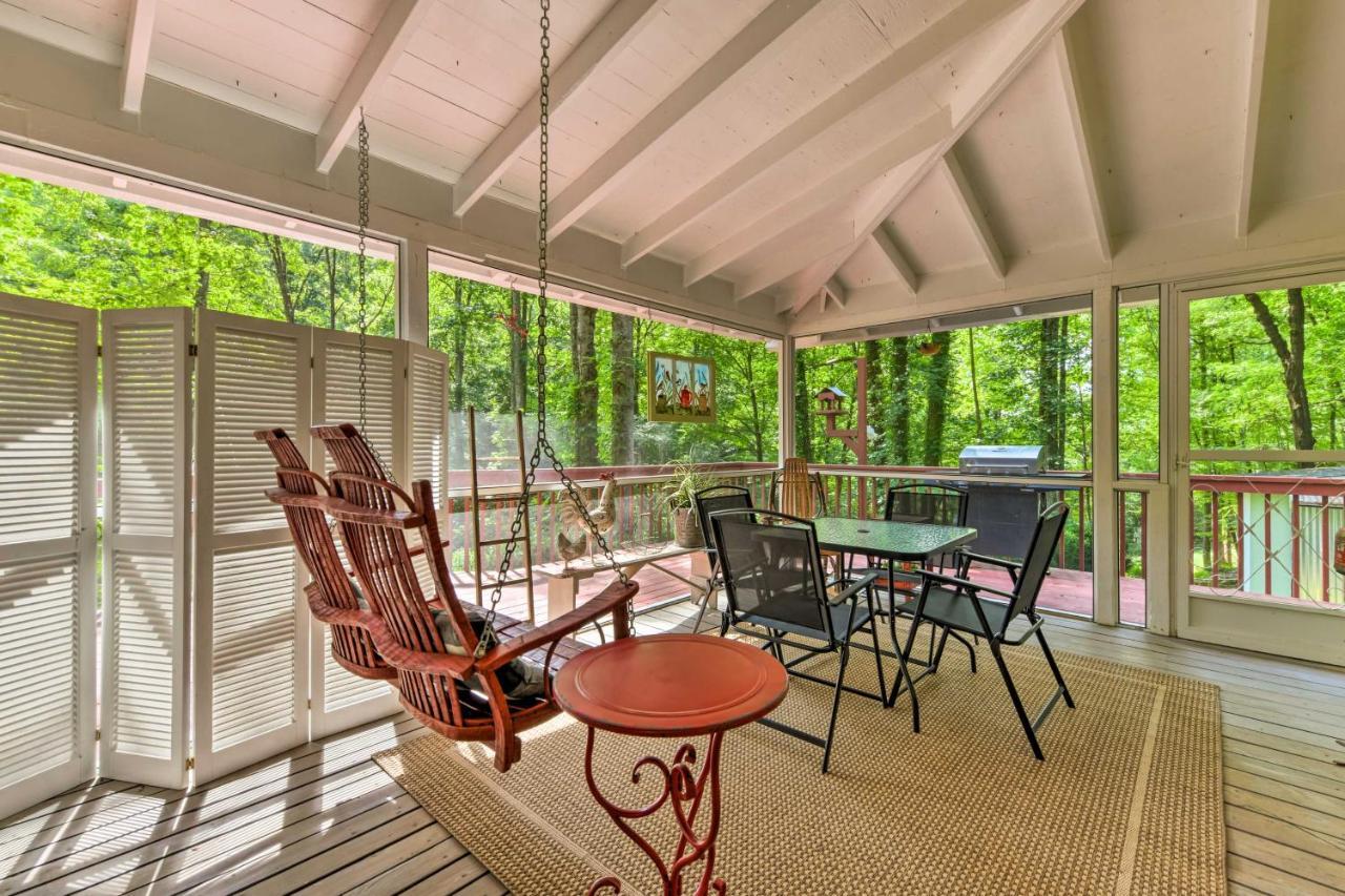 Tranquil Creekside Cottage With Deck And Lanai Franklin Eksteriør billede